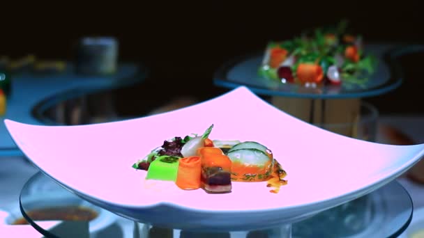 专业服务餐厅的食物 — 图库视频影像