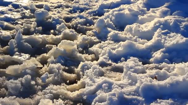 Estrada de neve com trilhos — Vídeo de Stock