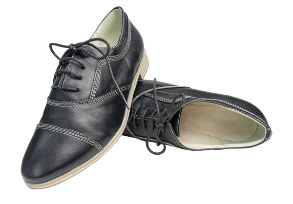 Klasyczne czarne skórzane buty z koronki na białym tle — Zdjęcie stockowe