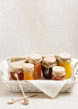 Doğal ürün. Bal farklı türleri.