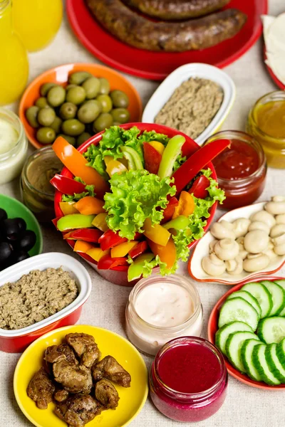 Tablo ayarı yaz piknik - sebze ve mantar, ol için