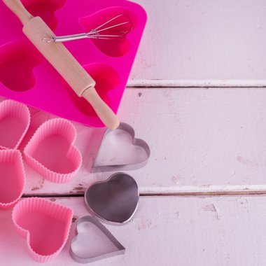 Kalp ve araçlar için bak şeklinde pişirme için silikon kalıplar