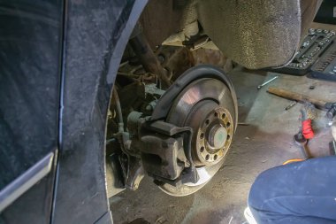 Car chassis repair. Selective