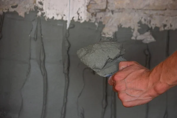 Man Plastering Wall Construction Repairs House Selective Focus —  Fotos de Stock