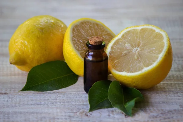 Bottle Lemon Essential Oil Alternative Medicine Selective Focus — Stock Photo, Image