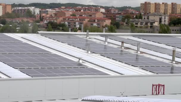 Panneaux Solaires Sur Toit Entrepôt Industriel Efficacité Énergétique Pour Monde — Video