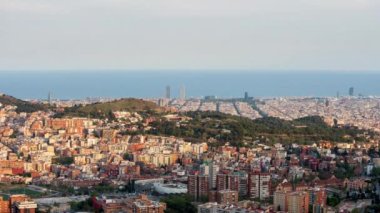 Barselona 'da gün batımı.