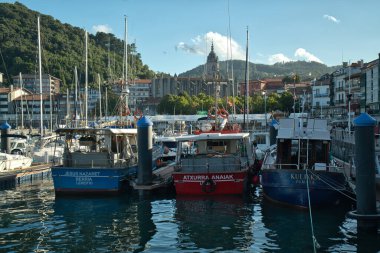 Lekeitio, İspanya 'nın Bask Bölgesi' nde bir mucizedir. Şüphesiz ülkenin en güzel şehirlerinden biridir..