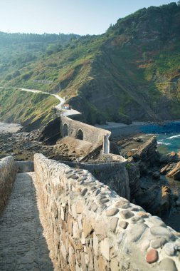 Gaztelugatxe, İspanya 'nın en güzel yerlerinden biri olan Bask Ülkesi' nde bir mucize..