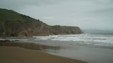 Zumaia, İspanya 'nın Bask Bölgesi' nde bir mucizedir. Şüphesiz ülkenin en güzel yerlerinden biridir..