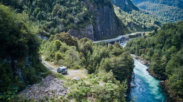 Antena Rio Baker Białymi Wodami Turkusową Rzeką Wzdłuż Carretera Austral — Zdjęcie stockowe