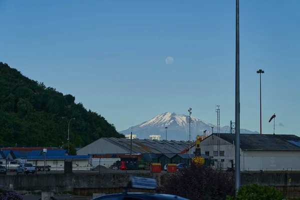 Osorno Vulkan Mit Vollmond Oben Von Puerto Montt Patagonien Chile — Stockfoto