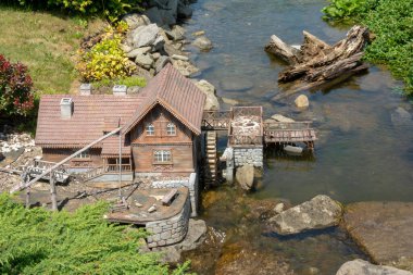 Inwald, Malopolskie Voyvoda Polonya - 27 Haziran 2021: Minyatür Rüyalar Dünyası minyatür binaları takdir edebileceğiniz olağanüstü bir yer.