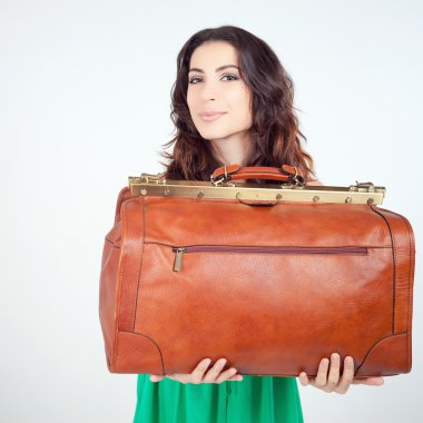 El Bagaj, ağırlık ve Bagaj boyutları tutan kadın