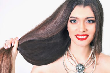 Sağlıklı güçlü uzun saç