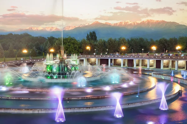 Fuente en Almaty, Kazajstán — Foto de Stock