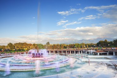 Çeşmede Almatı, Kazakistan