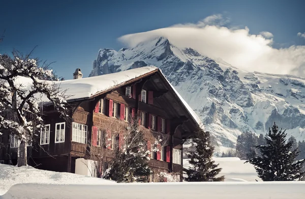 Kerstmis in Zwitserse Alpen hotel — Stockfoto