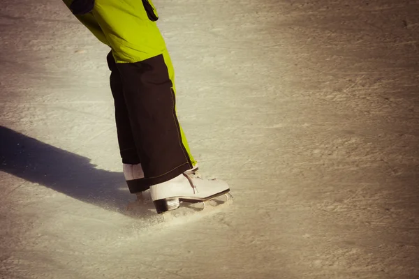 Gente en la pista de hielo —  Fotos de Stock