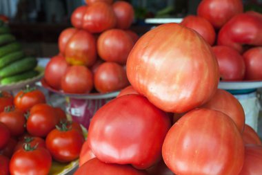 kırmızı domates, Market