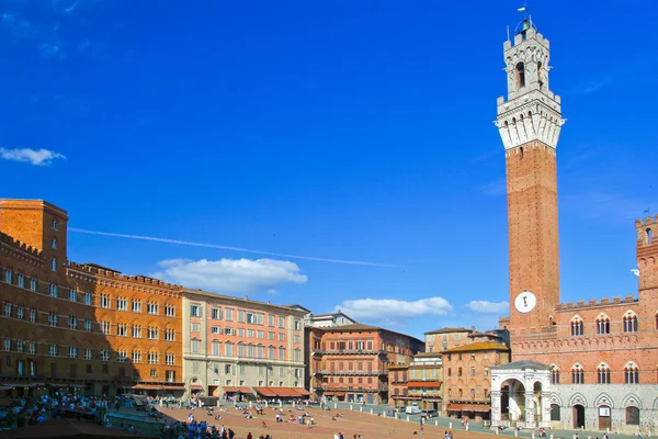 A praça principal de Siena . — Fotografia de Stock
