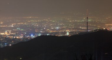Gece şehir, Almatı.
