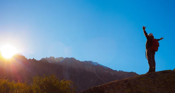 Bem-vindo ao sol ao nascer do sol . — Fotografia de Stock