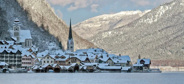 Cold and snowy winter in mountain Austria — Stock Photo, Image