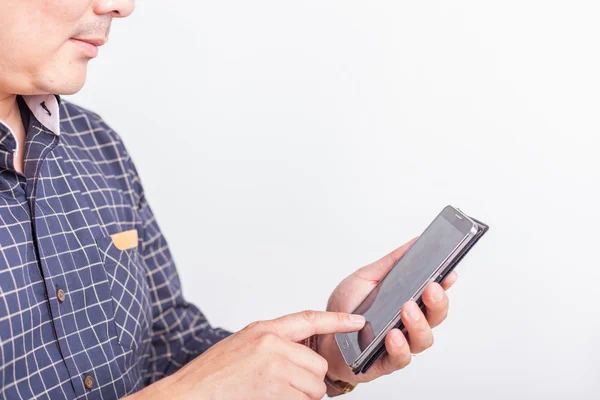 Asiático hombre de negocios usando un tablet pc en blanco fondo —  Fotos de Stock