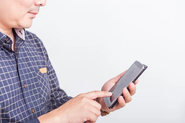 Asiático hombre de negocios usando un tablet pc en blanco fondo —  Fotos de Stock