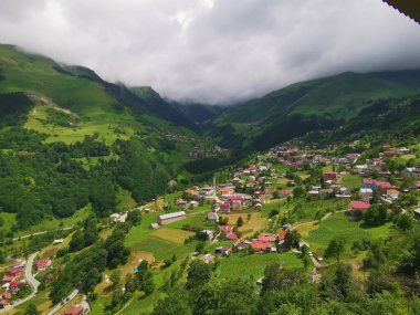 Vadinin yukarısından çok güzel bir manzara
