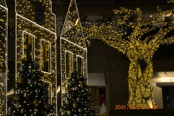 Natal Com Luzes Brilhantes Bolas Natal — Fotografia de Stock