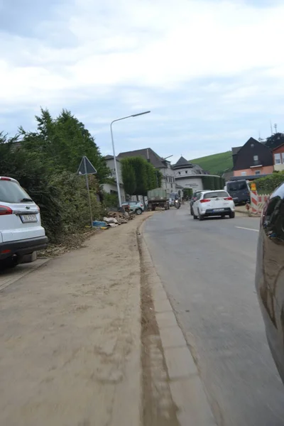 Bad Neunahr-Ahrweiler 'daki A61 otoyol köprüsü yakınlarında sel hasarı