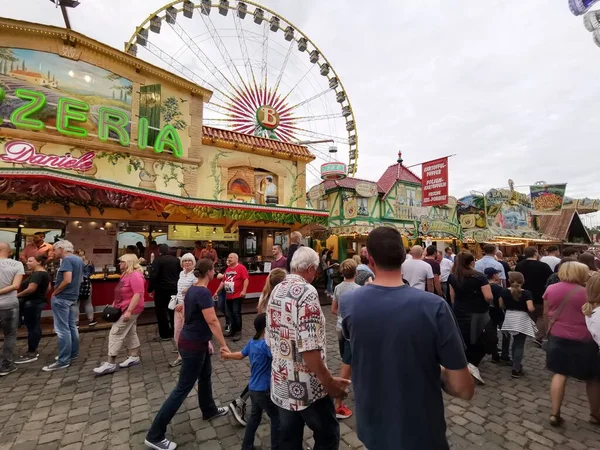 Słynny Cranger Kirmes Rejonie Zagłębia Ruhry Park Luna 2019 Niemczech — Zdjęcie stockowe