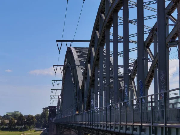 Puente Ferroviario Sobre Rin Cerca Colonia —  Fotos de Stock
