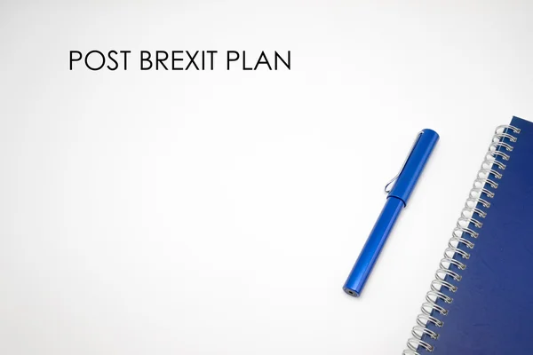 Brexit kavramı - Brexit word üzerinde beyaz bac izole defter ile
