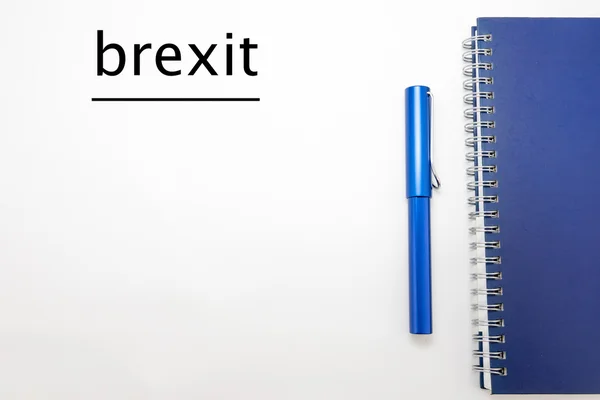 Brexit kavramı - Brexit word üzerinde beyaz bac izole defter ile