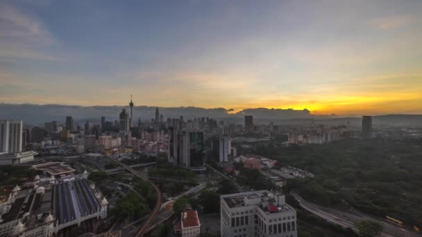 Matahari terbit di Kuala Lumpur City, Malaysia — Stok Video