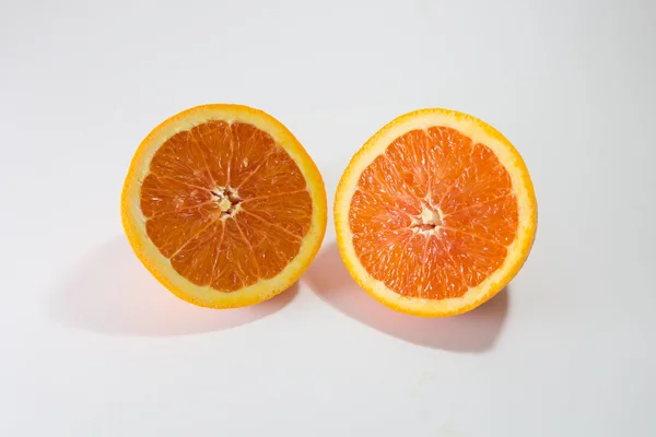 Dos mitades naranja — Foto de Stock