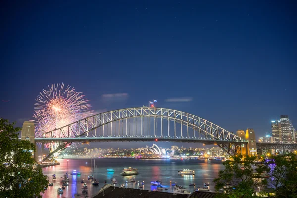 Silvester-Feuerwerk in Sydney Stockbild