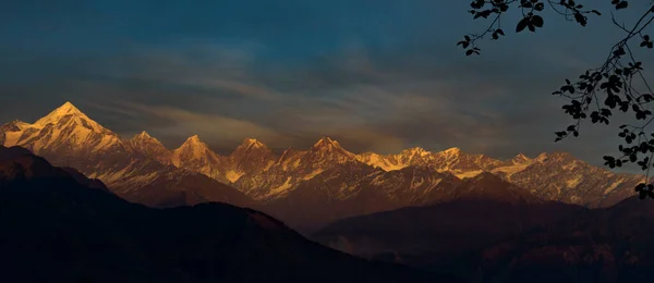 Krásný Výhled Krásné Panchachuli Vrcholy Při Západu Slunce Munsiyari Uttarakhand — Stock fotografie