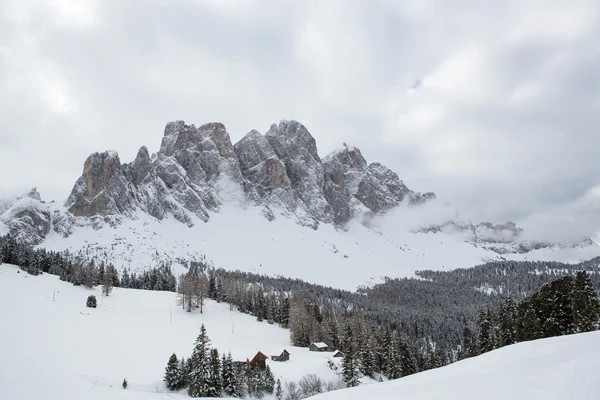 Paisagem de inverno no Odle (Itália ) — Fotografia de Stock