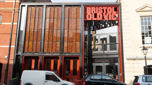 英国布里斯托尔 2020年2月12日 布里斯托尔老维克剧团在国王街皇家剧院演出 图库图片