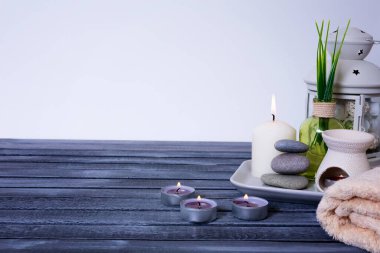 Yüz ve vücut için masaj kavanozları, yüz için vakum kavanozları, kozmetoloji, yüz masajı, konserve vücut masajı, spa prosedürü.