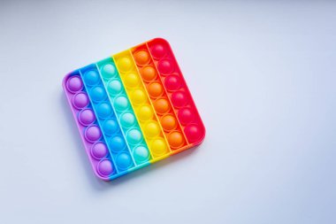 Silikon oyuncak anti-stresi patlat. Tik Tak 'tan yeni trend. Çocuk için oyna