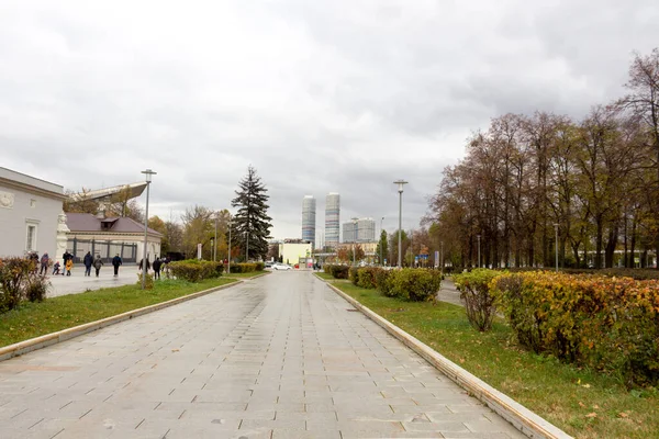 Rusia Moscú Octubre 2020 Paso Longitudinal Vista Lateral Plaza Frente — Foto de Stock