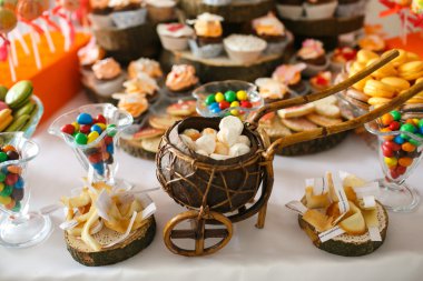 şık lüks dekore portakal şeker çubuğu