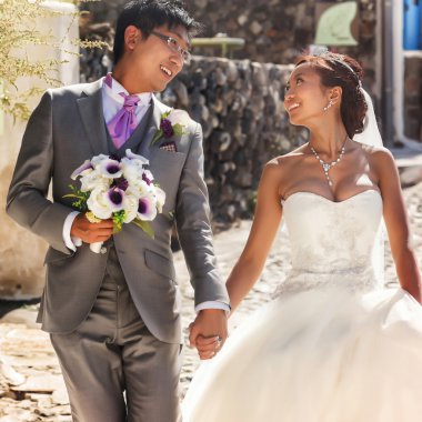 mutlu şık Asya gelin ve damat