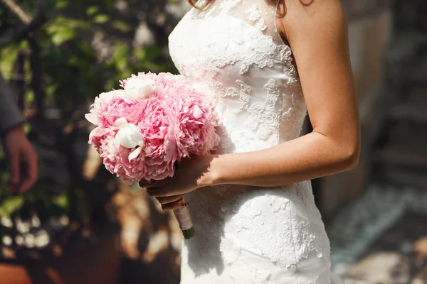 şık romantik zerafet gelin