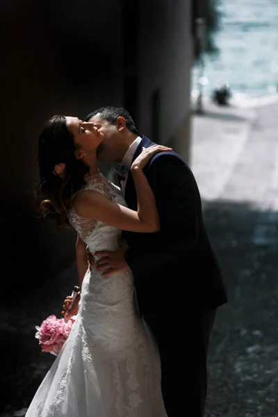 Hermosa pareja feliz — Foto de Stock